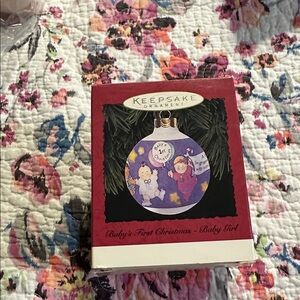 Keepsake Ornament Baby's First Christmas